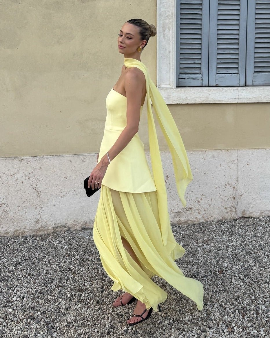 Adela – Asymmetrisches Transparentes Maxi-Kleid mit Schal