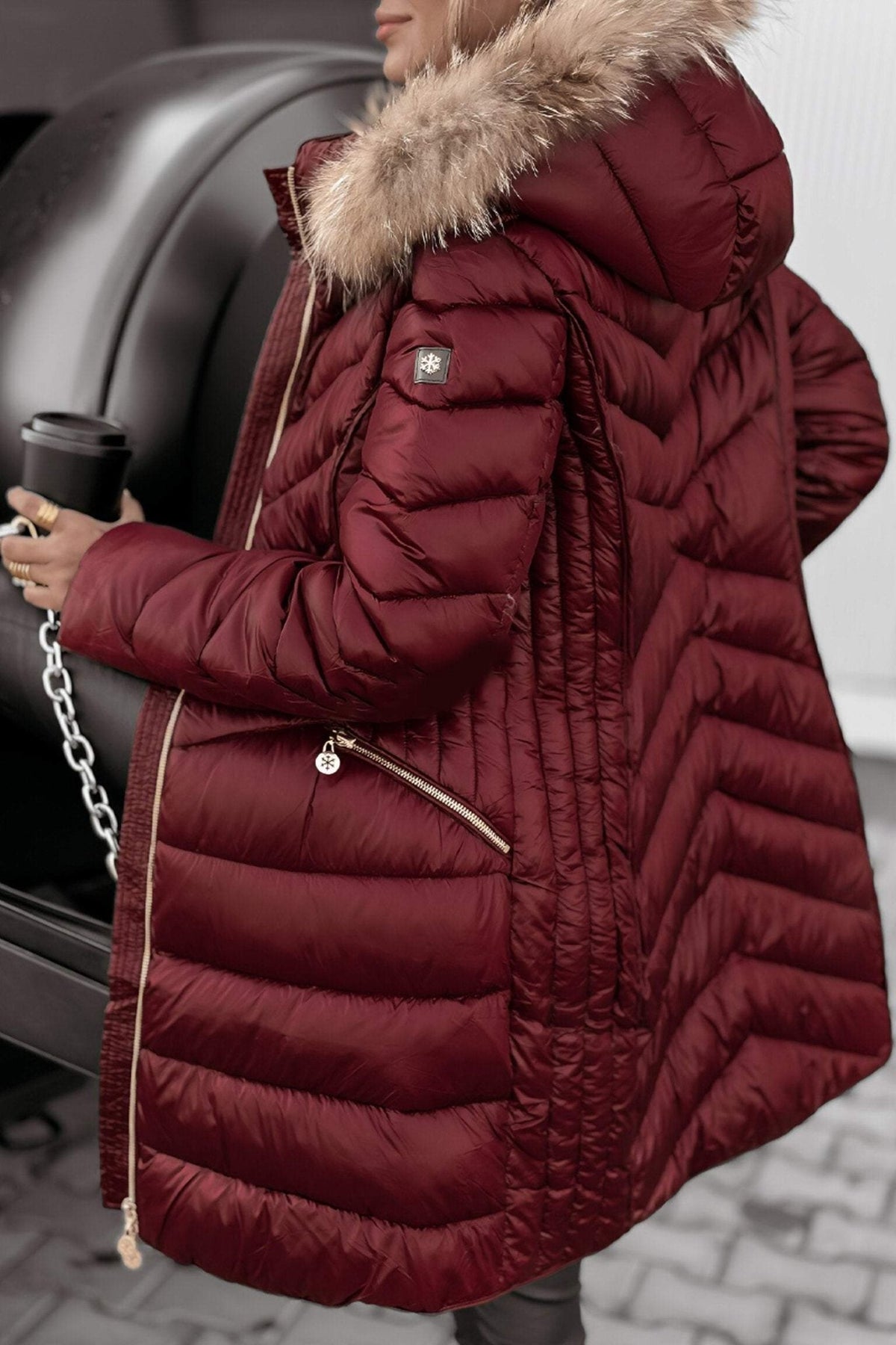 Aelrun – Lange Steppjacke