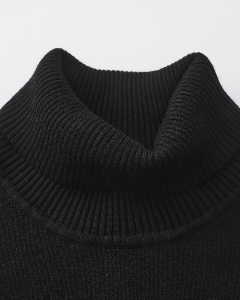 Agata – Schmal geschnittener Herren-Rollkragenpullover aus Feinstrick