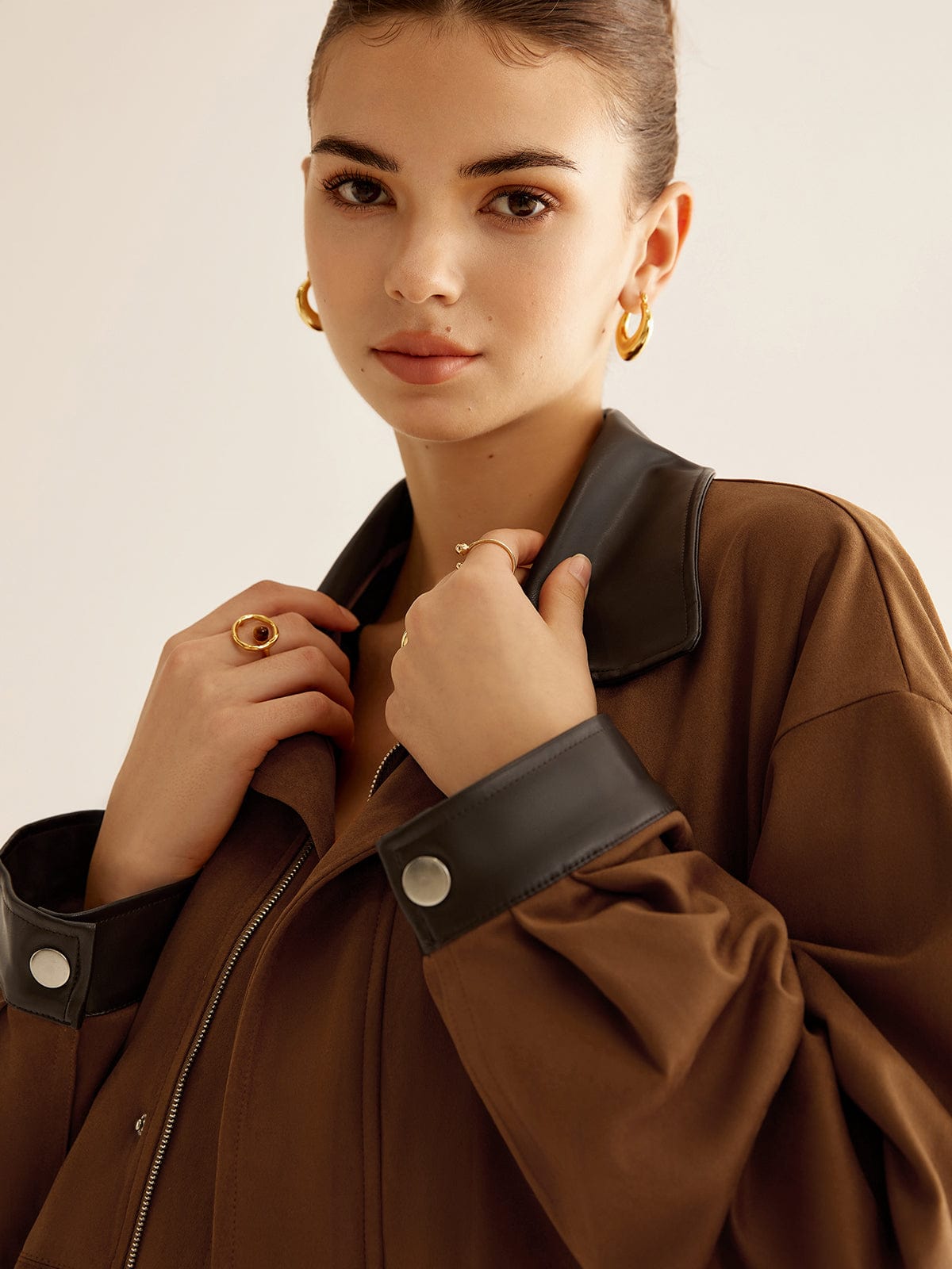 Agida – Oversized-Jacke mit Kunstlederakzenten