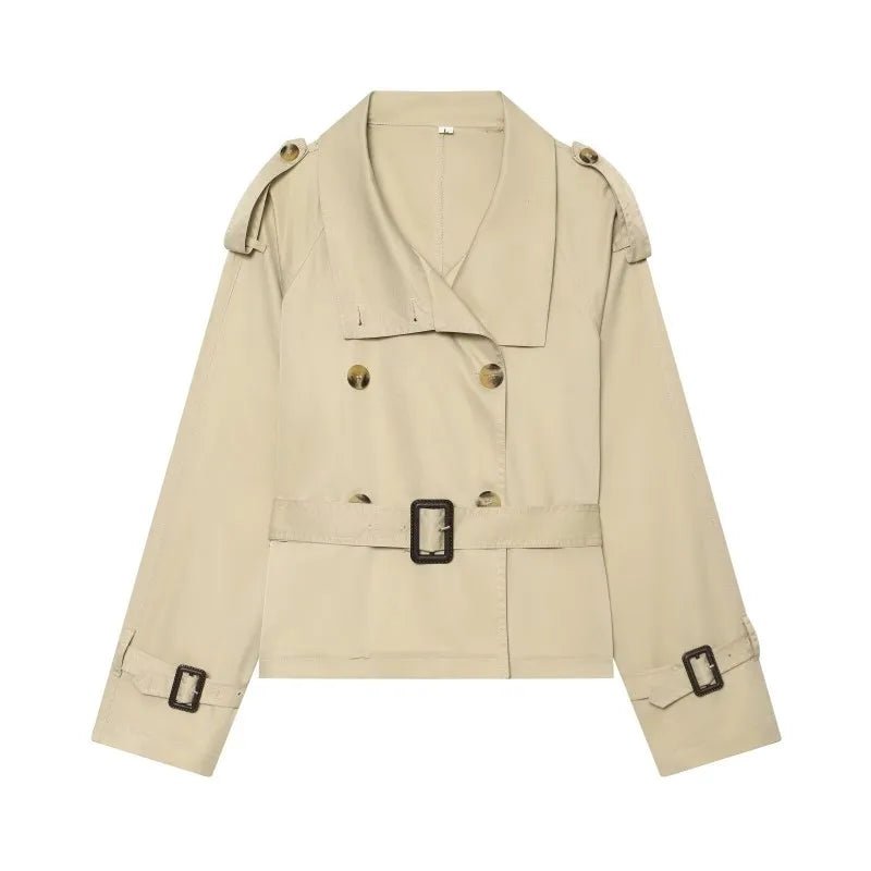 Klassischer britischer Trenchcoat mit Gürtel