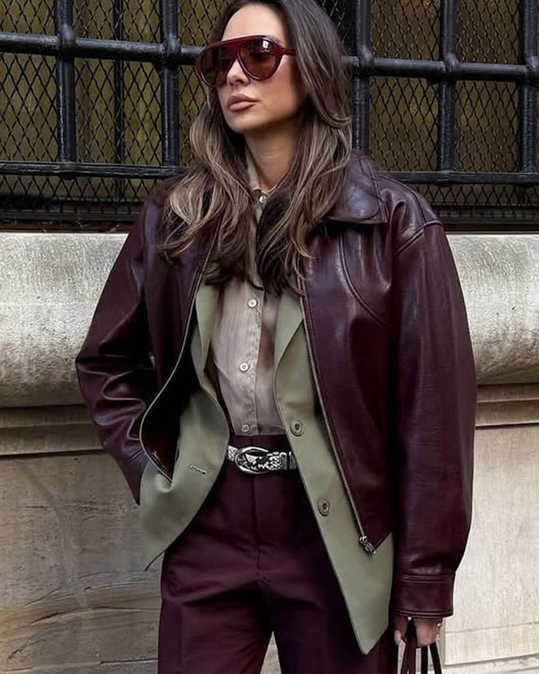 Klassische Revers-Jacke aus Kunstleder