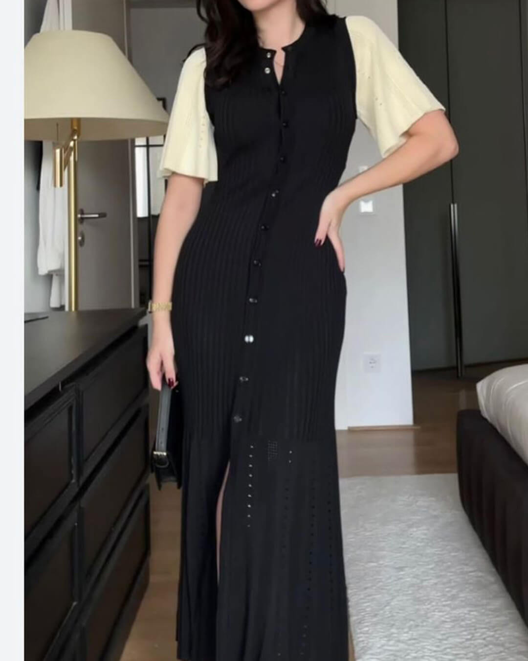 Adra – Rippstrick-Midikleid