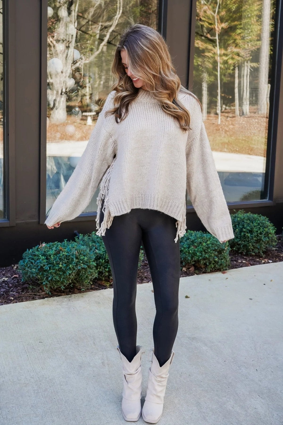 Gemütlicher Oversized-Strickpullover mit Quasten