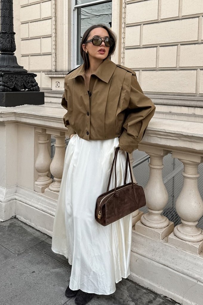 Kurze plissierte Utility-Jacke