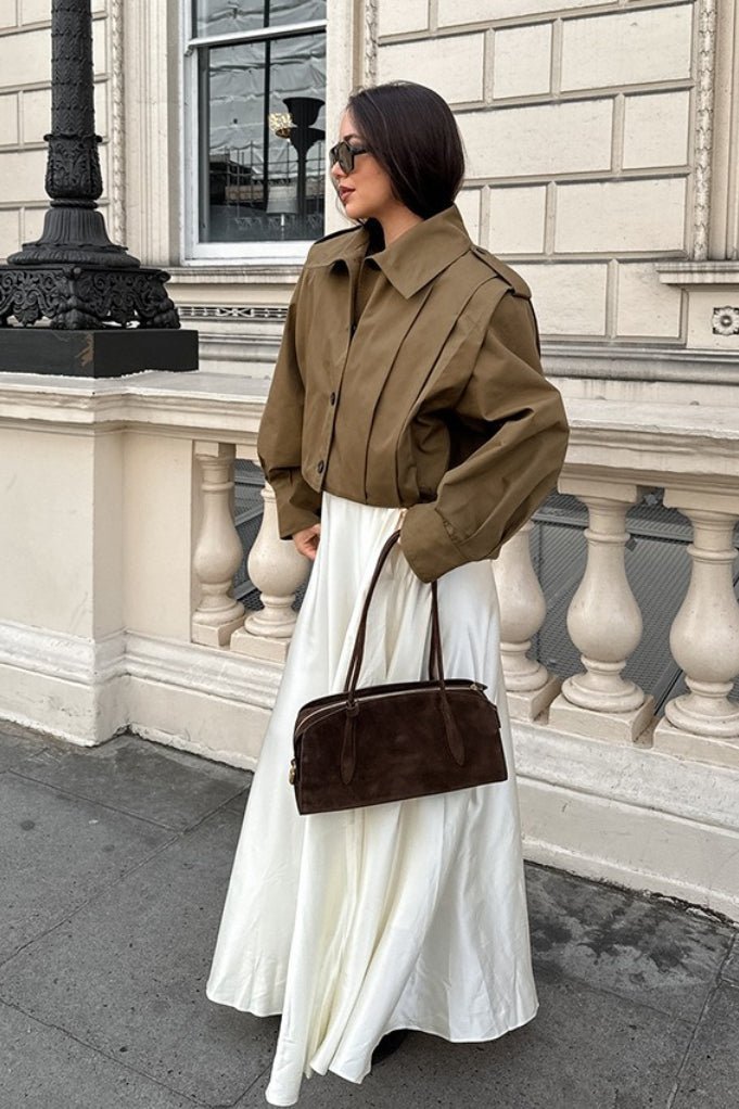 Kurze plissierte Utility-Jacke