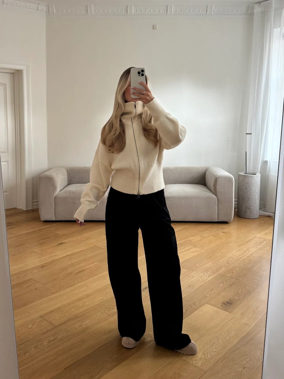 Gekürzte Strickjacke mit Doppelreißverschluss