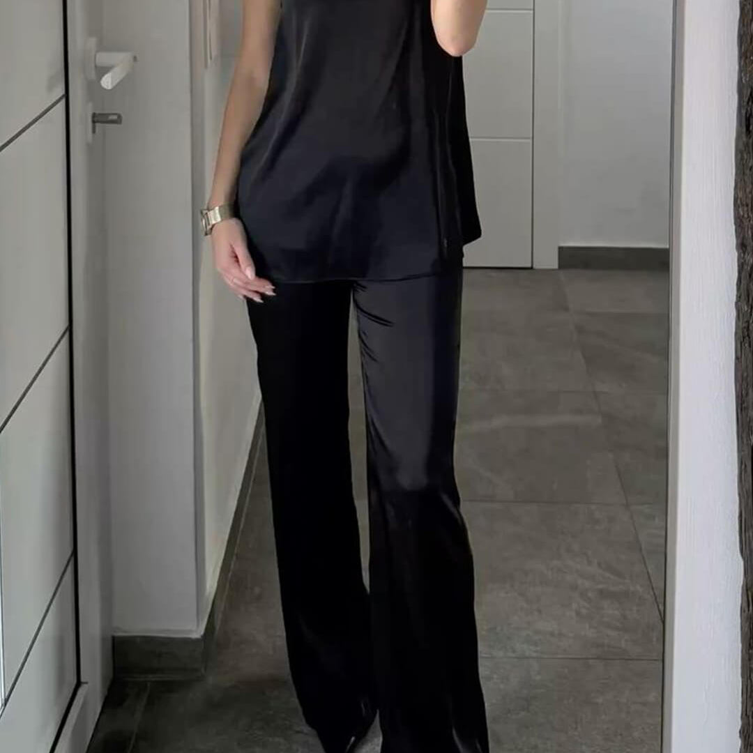 Lily – Weite Satinhose mit elastischem Bund