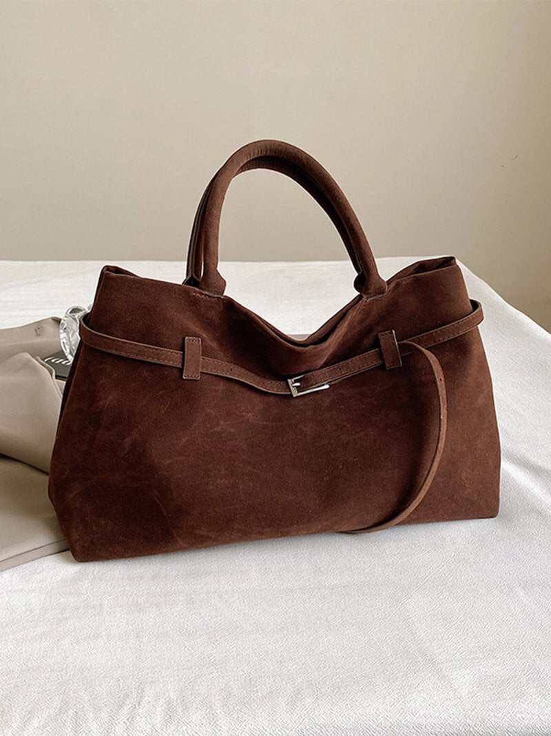 Elegante Schultertasche aus Wildlederimitat