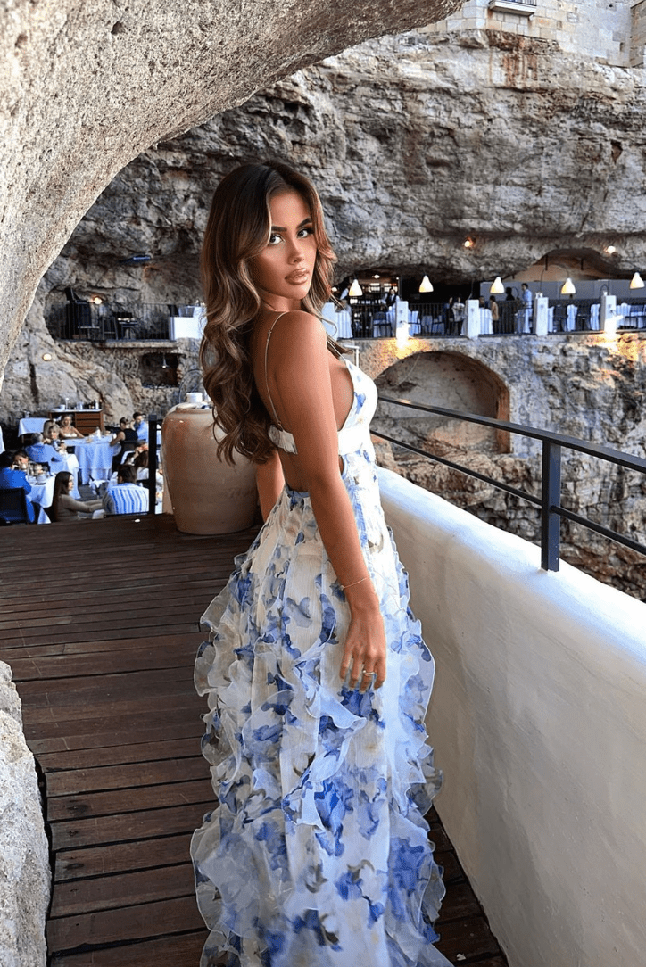 Ärmelloses Maxikleid mit Blumenmuster und Rüschen