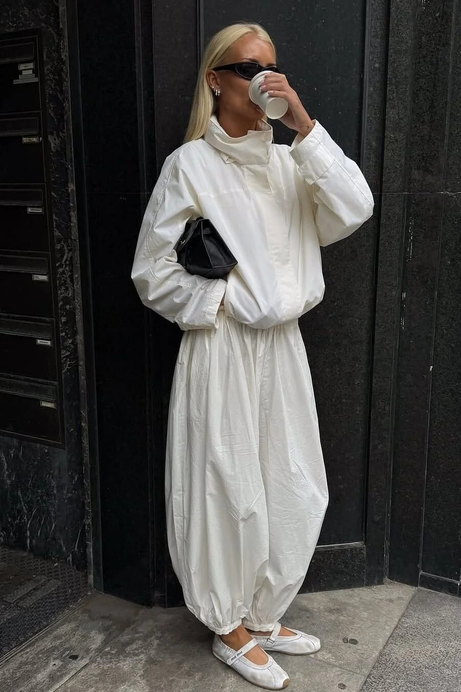 Windjacke mit hohem Kragen