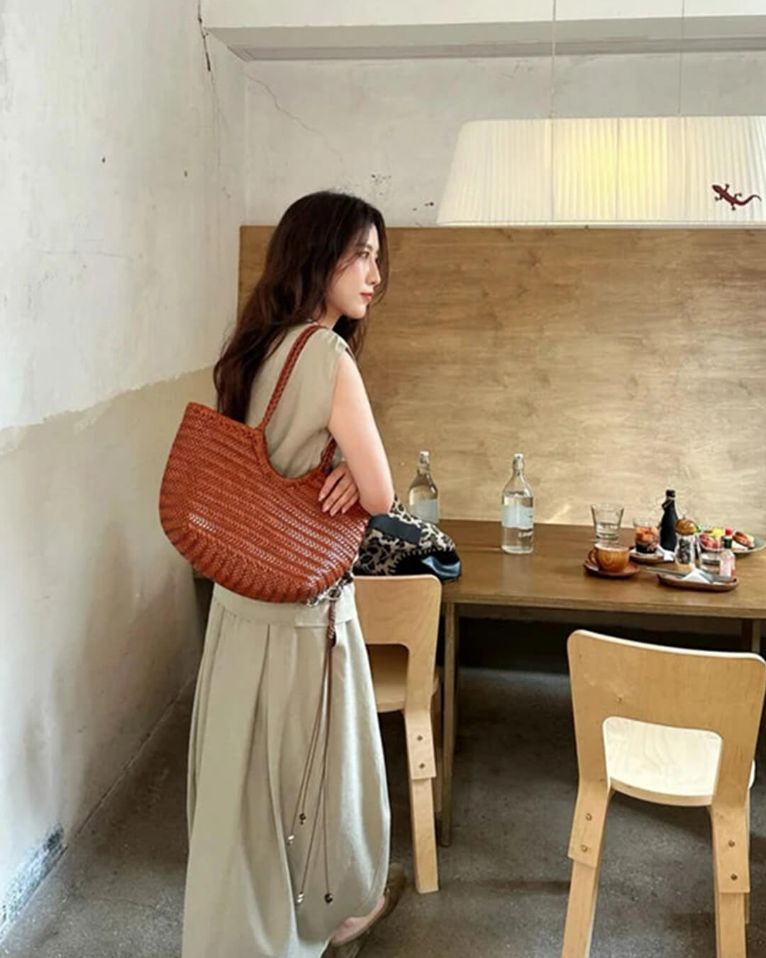 Anne – handgewebte Kunstledertasche von OLANE
