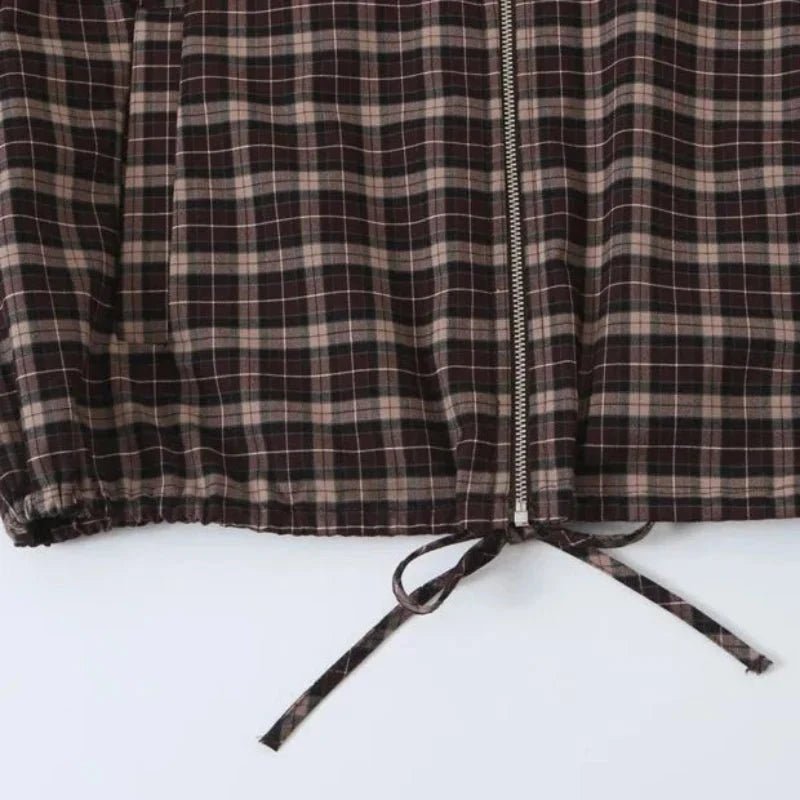 Karierte Jacke mit hohem Kragen und Reißverschluss