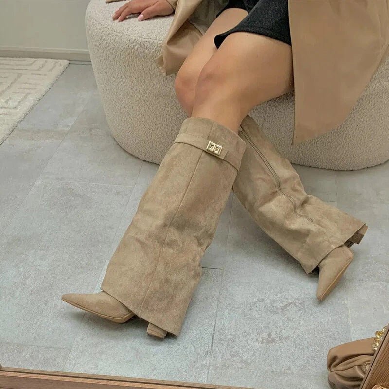 Hohe Kunstlederstiefel