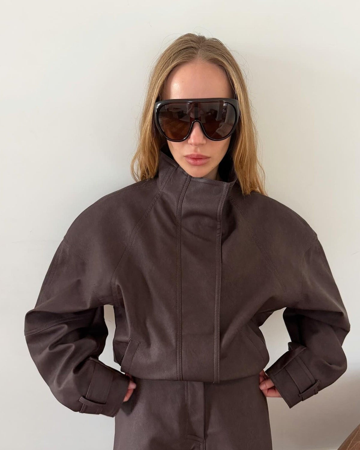 Jacke aus Wildlederimitat mit Stehkragen und Reißverschluss