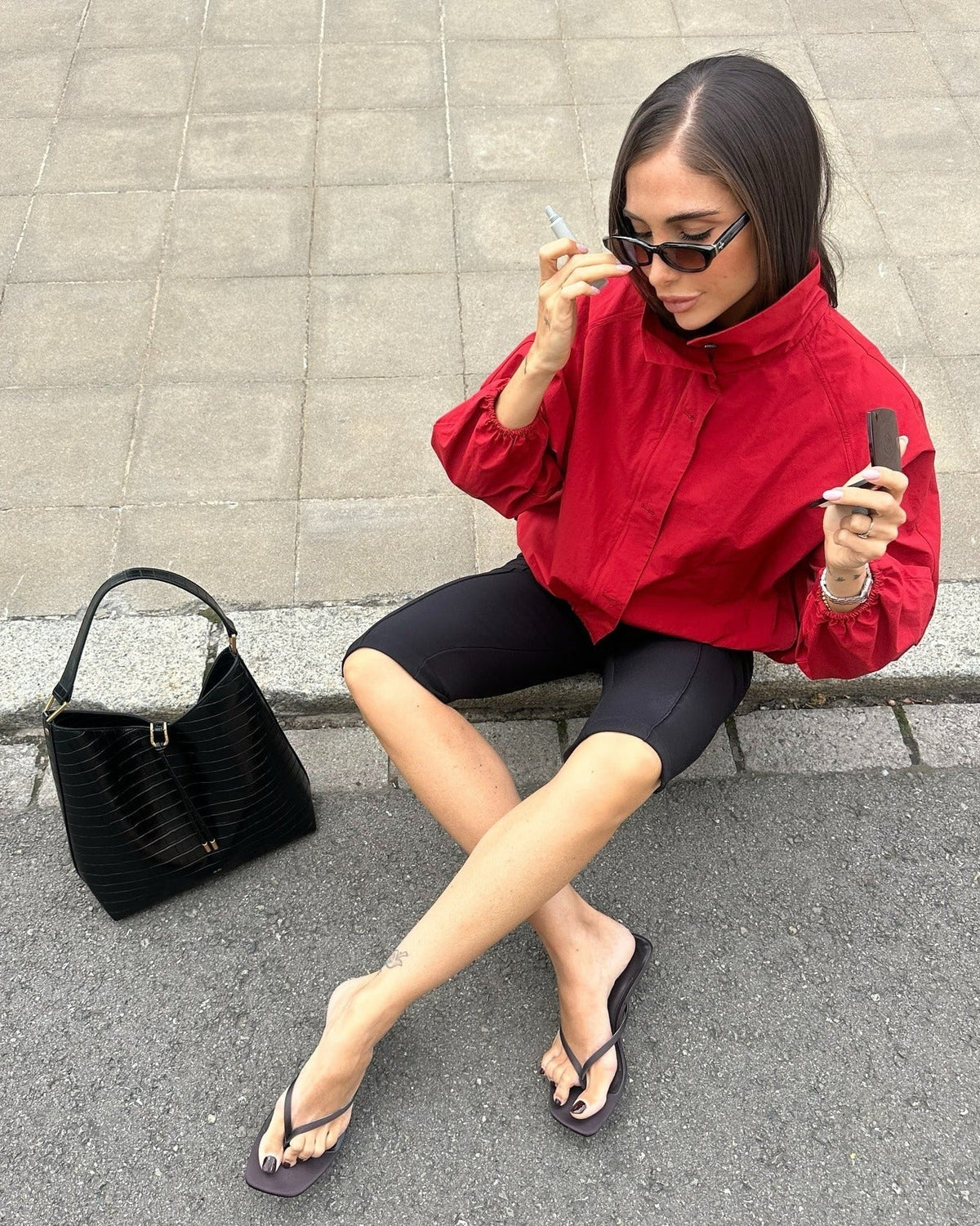 Emilia – Taillierte Jacke mit hohem Kragen