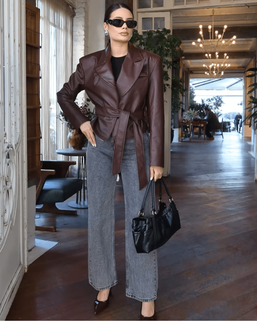 Revers-Jacke mit Schnürung aus veganem Leder