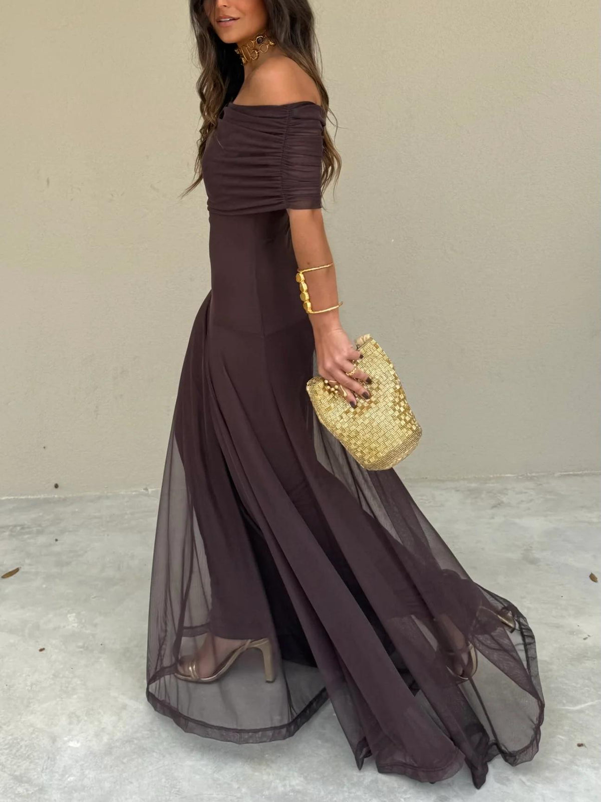 Annie – Leichtes Chiffon Schulterfreies Maxikleid