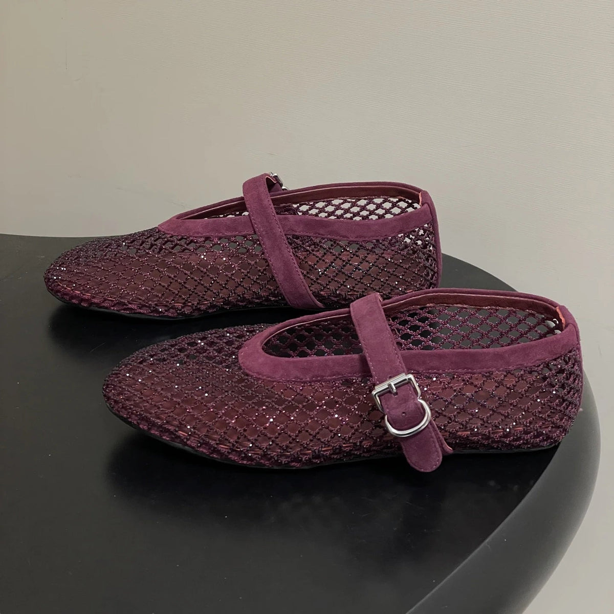 Mary Jane Ballerinas mit Strassbesatz aus Mesh