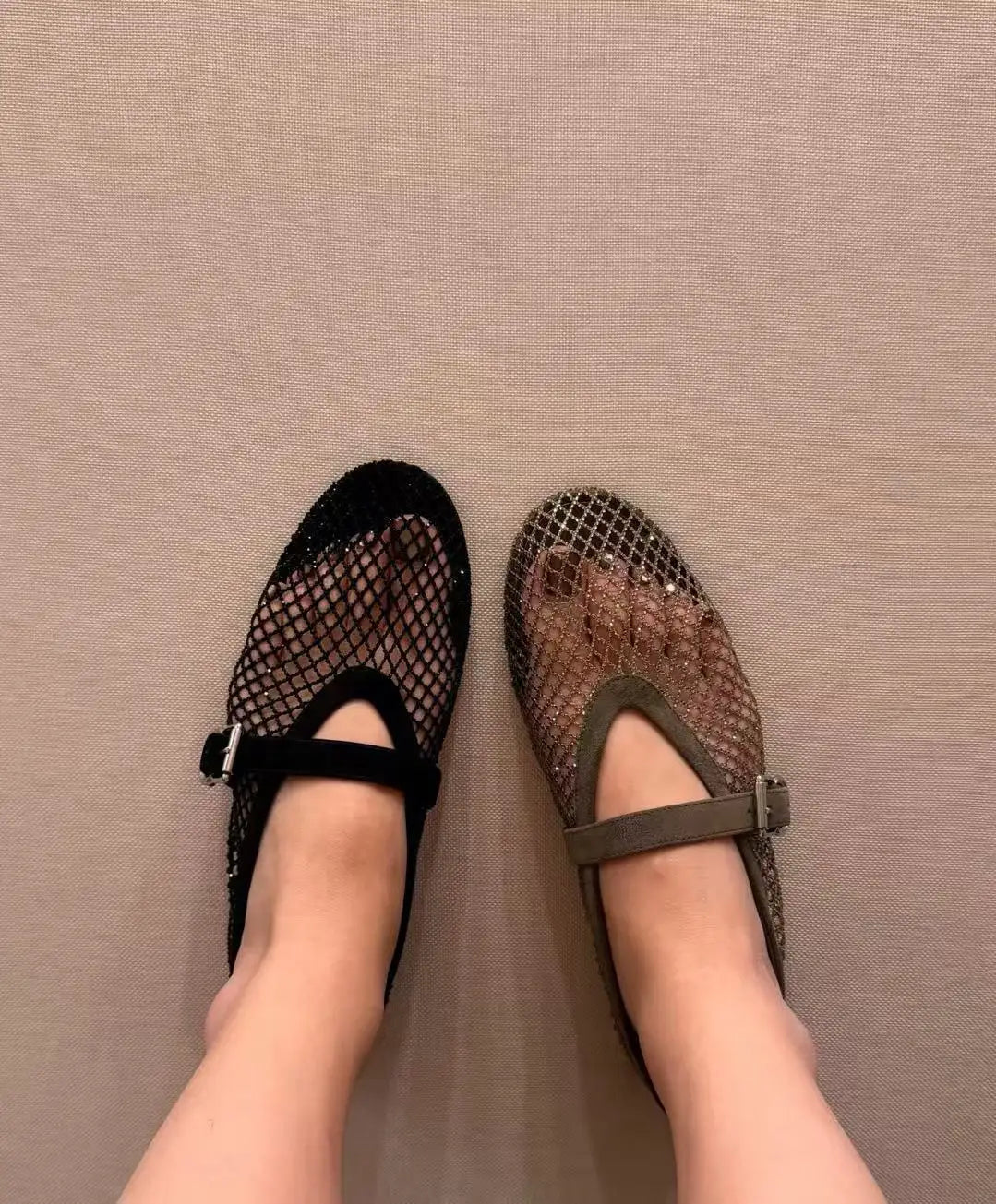 Mary Jane Ballerinas mit Strassbesatz aus Mesh