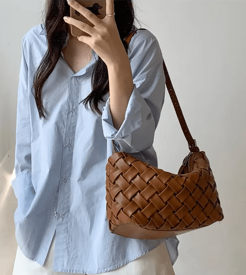Minimalistische Hobo-Schultertasche