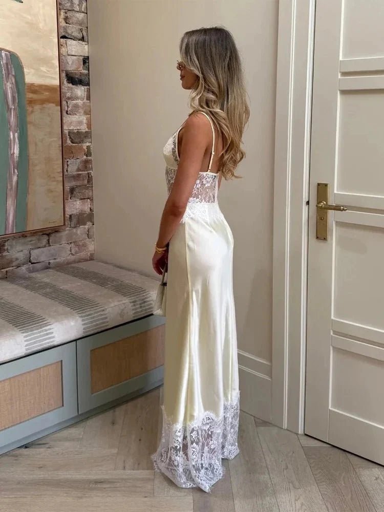 Julia – Off-Shoulder Spitzen-Satin-Kleid