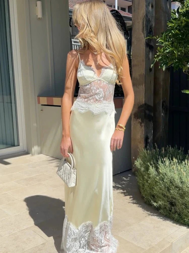 Julia – Off-Shoulder Spitzen-Satin-Kleid