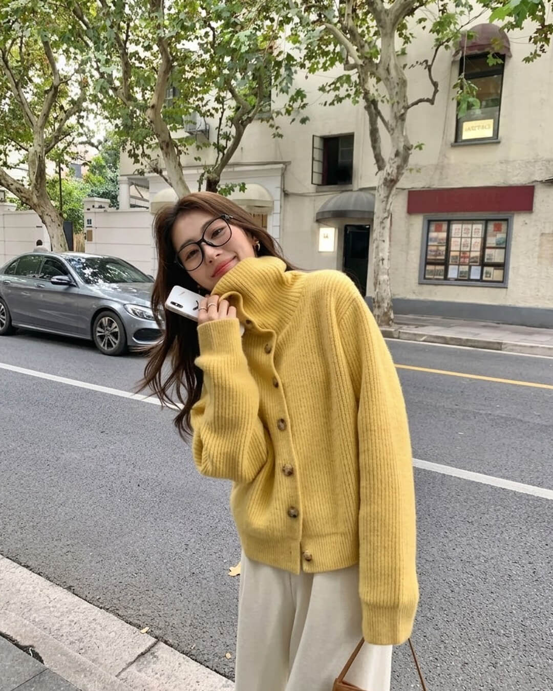Oversized-Strickjacke mit hohem Kragen