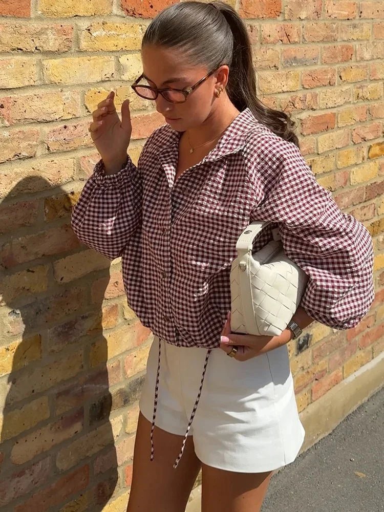Karierte Jacke mit Kordelzug und hohem Kragen