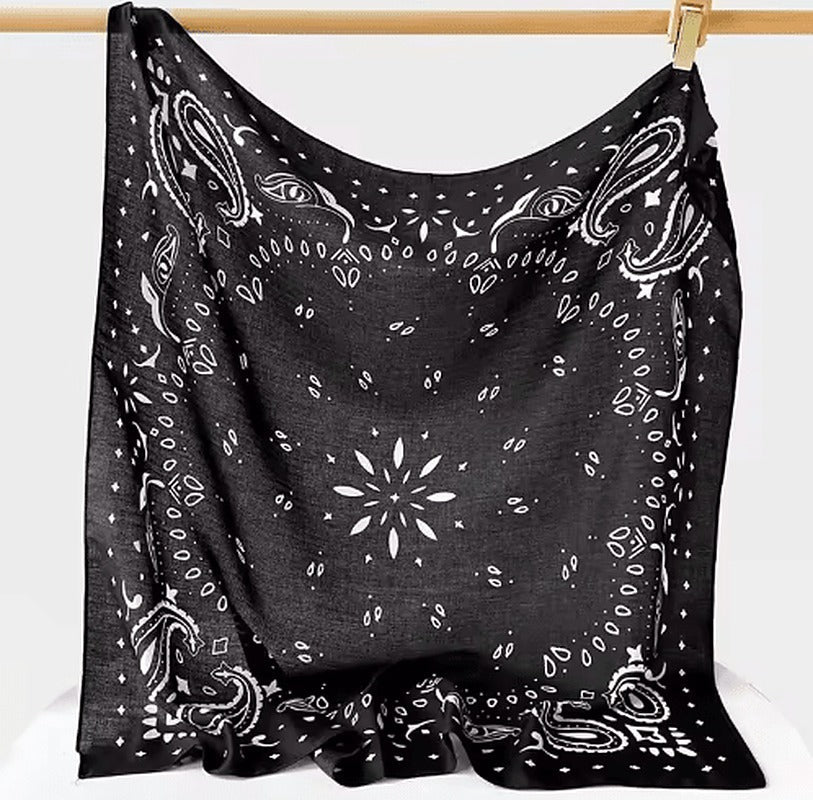 Rachel – leichter Paisley-Strick-Bandana-Schal