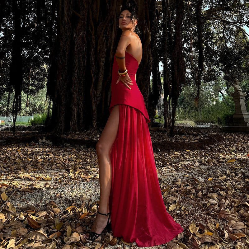 Transparentes, asymmetrisches, trägerloses Maxikleid