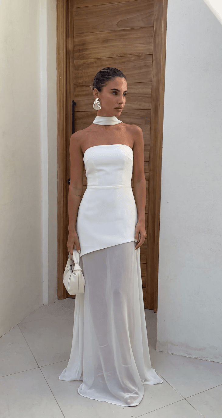 Transparentes, asymmetrisches, trägerloses Maxikleid