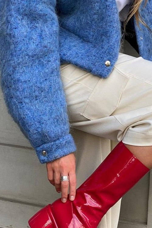 Kurze Jacke mit Druckknöpfen