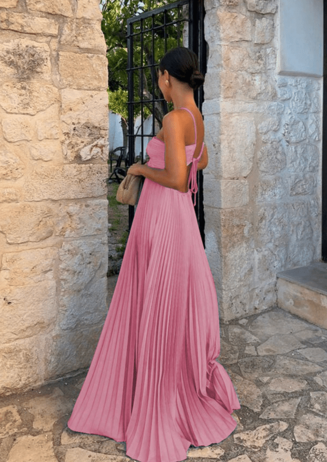 Plissiertes Neckholder-Maxikleid mit Trägern