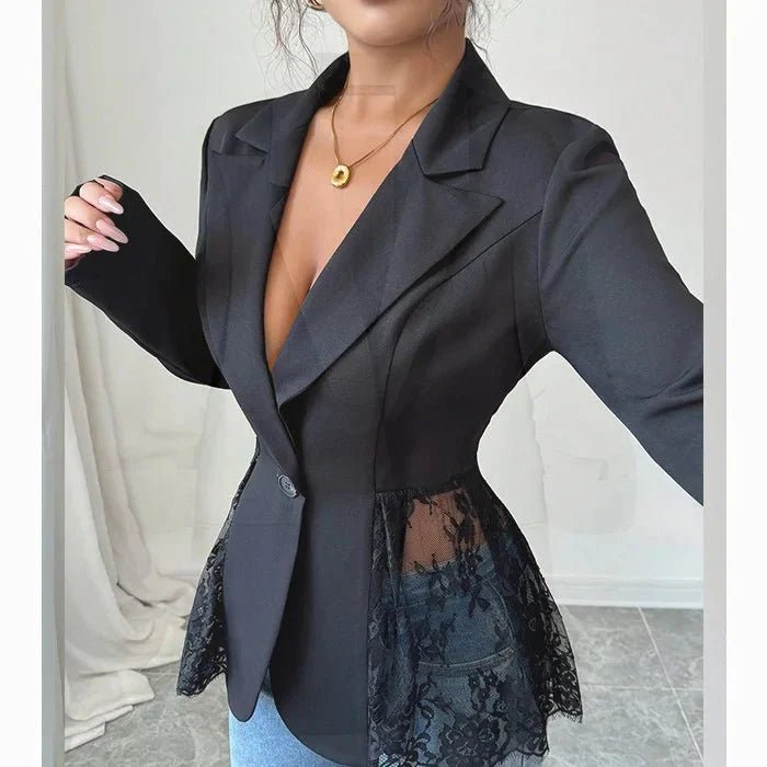 Strukturierter Blazer mit Spitzeneinsatz