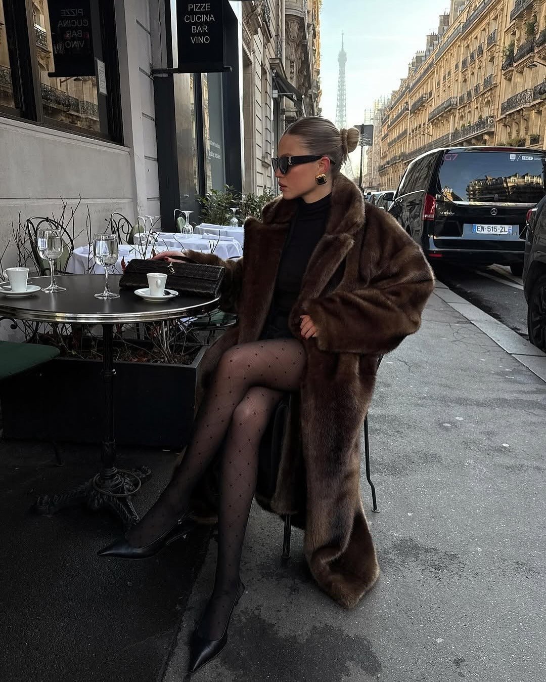Stylischer Faux-Fur Maxi-Mantel