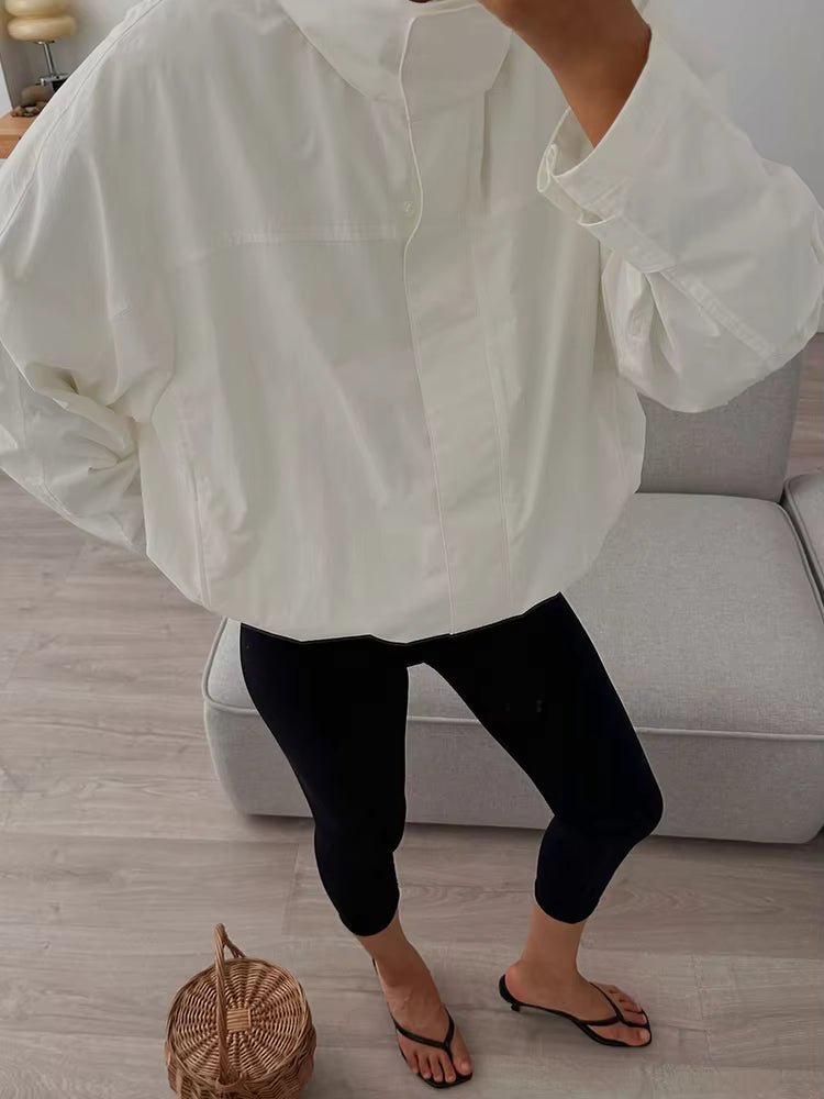 Stylische Kapuzen-Windjacke