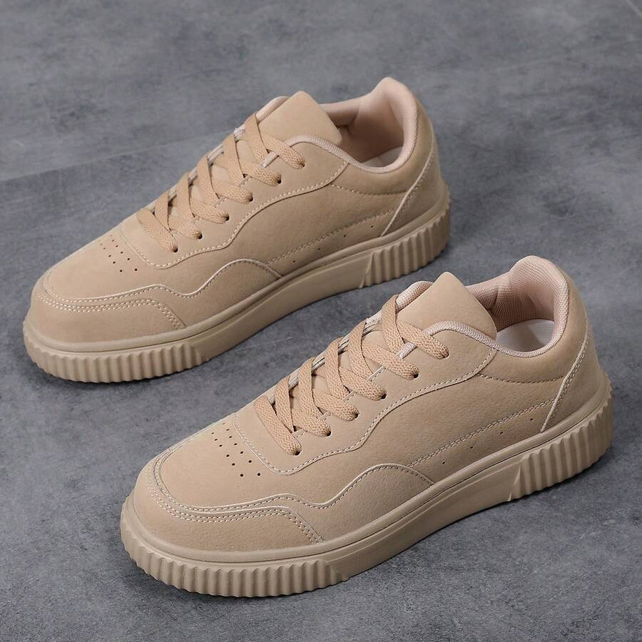 Aheda – Schnür-Sneaker aus Wildlederimitat