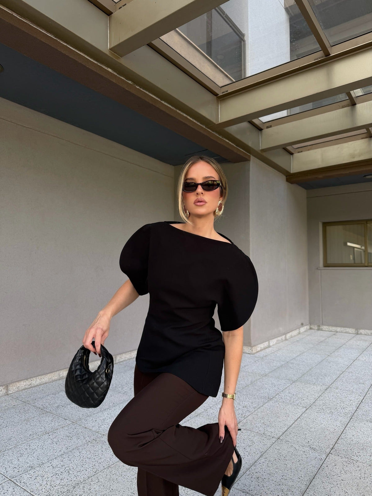 Stylisches Trikot-Top mit Ballonärmeln