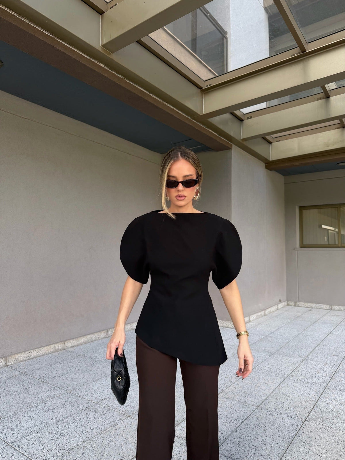 Stylisches Trikot-Top mit Ballonärmeln