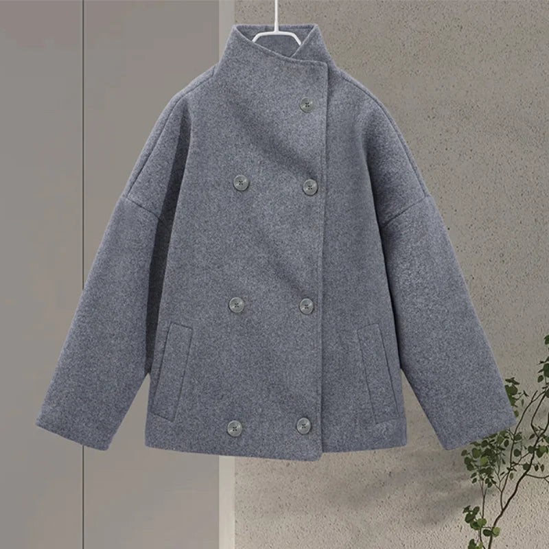 Wintercape mit Stehkragen