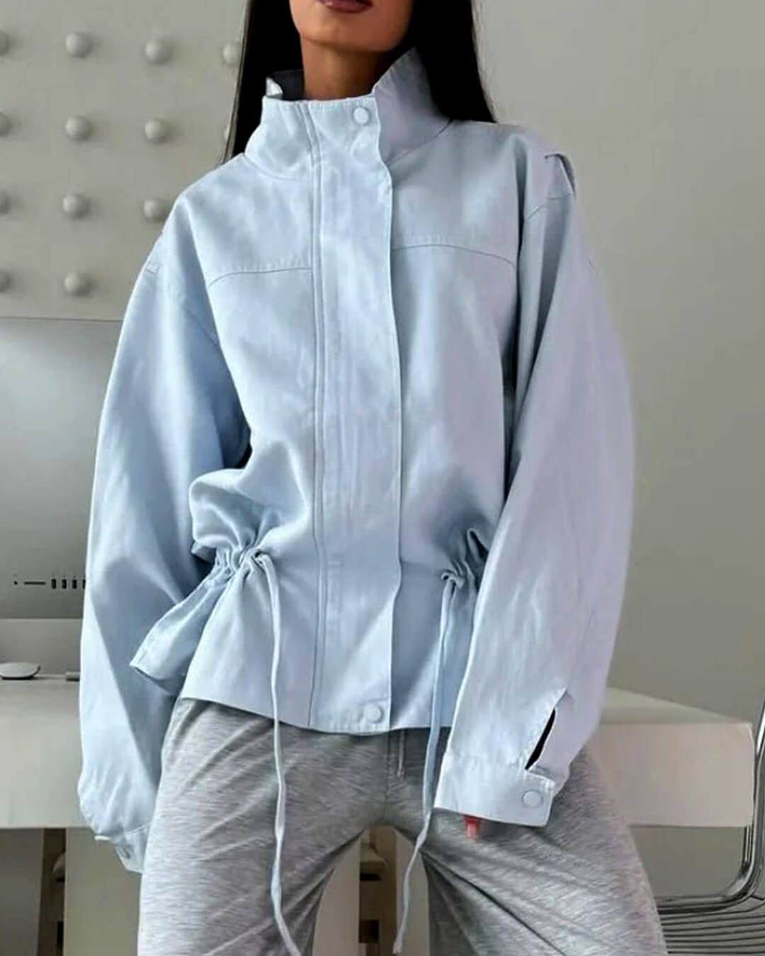 Stehkragenjacke mit Reißverschluss und Kordelzug