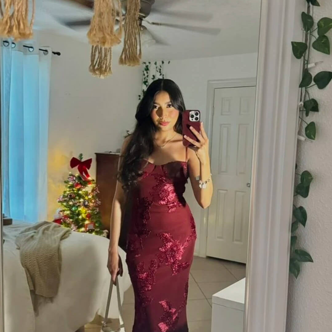 Julie Bodycon Applikation Rückenknoten Abendkleid