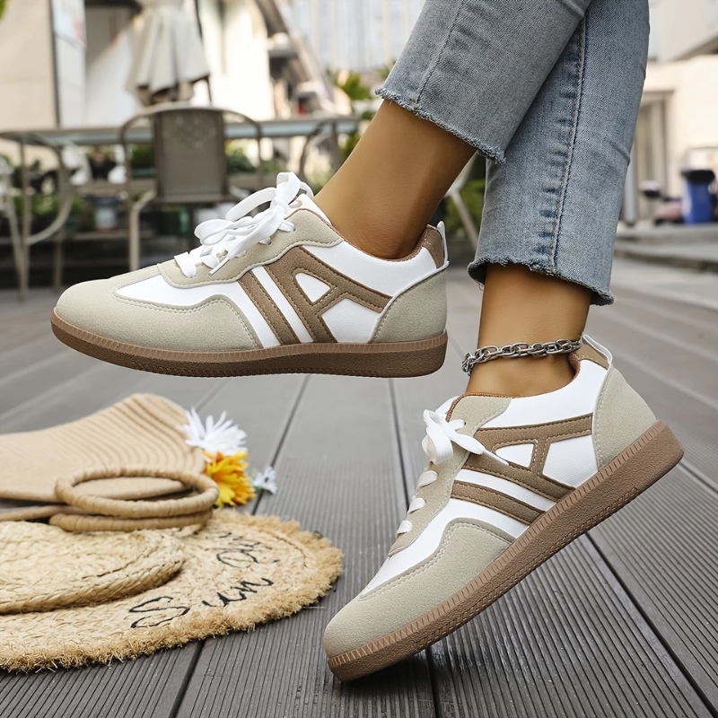 Leichter orthopädischer Freizeit-Sneaker
