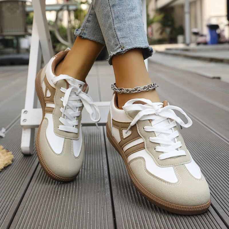 Leichter orthopädischer Freizeit-Sneaker