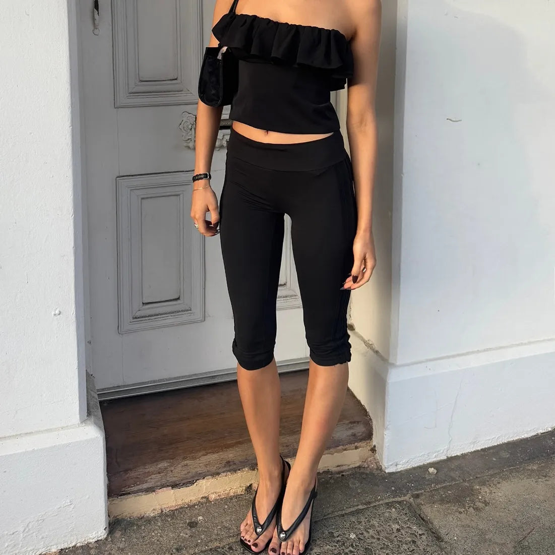 Myla Fold-Over Capri-Leggings