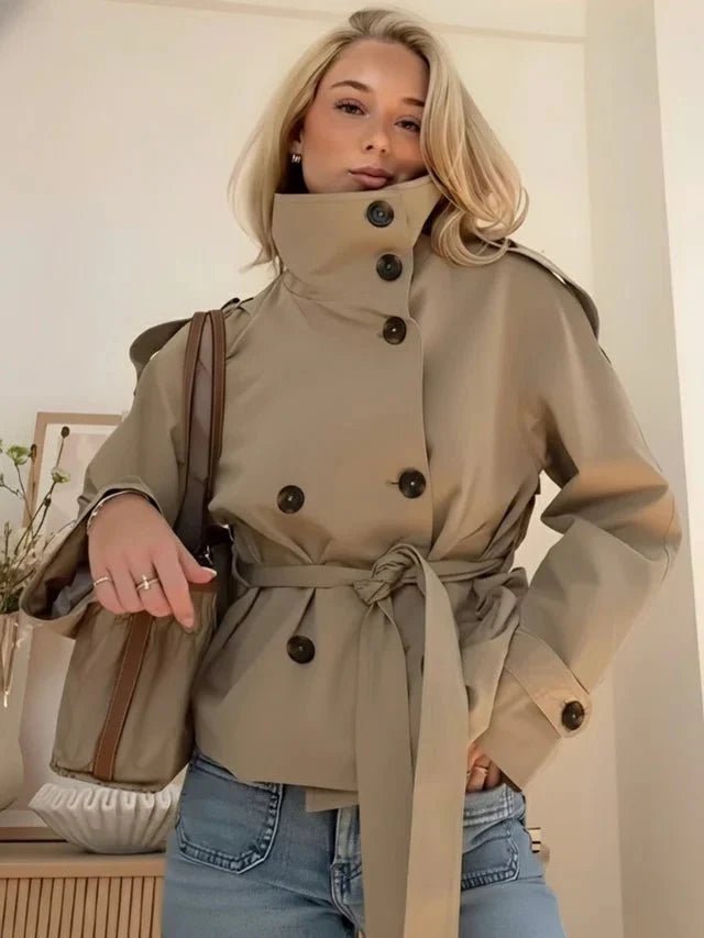 Alicia – Taillenbetonender Gürtel-Trenchcoat