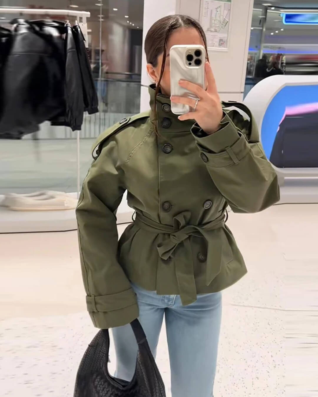 Alicia – Taillenbetonender Gürtel-Trenchcoat