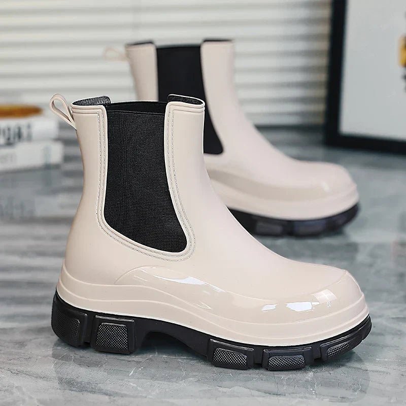 Chelsea-Boots mit markanter Plateausohle