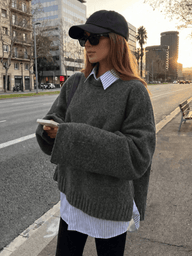 Lockerer Rippstrick-Pullover